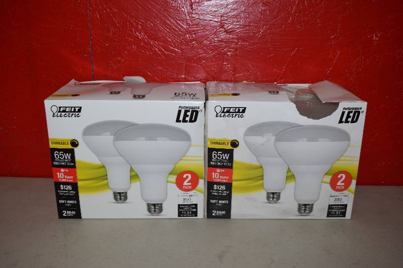 lot 88 image: 2 Packages of 2 Feit LED Dimmable Flood Lights