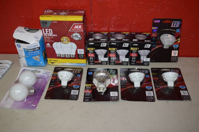 lot 90 image: Light Bulbs