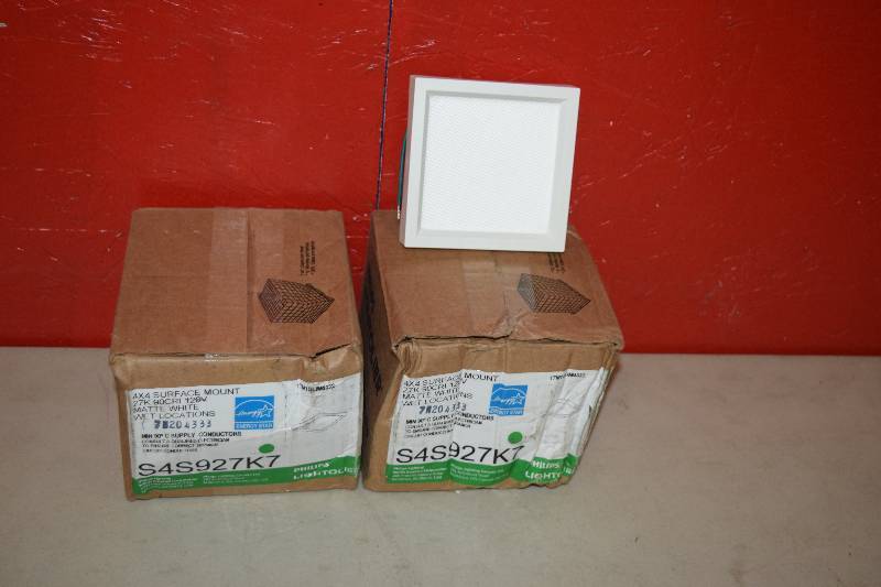 lot 162 image: 2 Philips Lightolier Surface Mount Lights LED