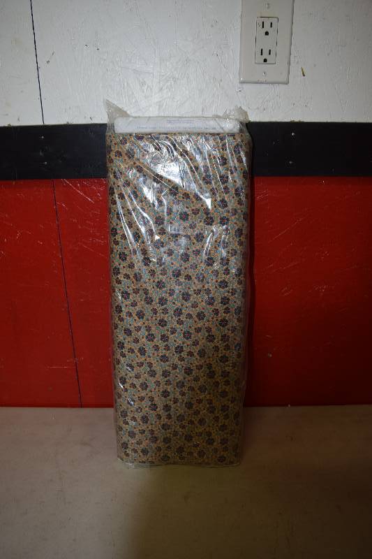 lot 173 image: Bolt Windham Fabrics Kashmir Fabric