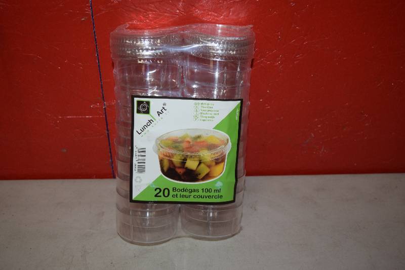 lot 182 image: 120 Solia Plastic Containers with Lids