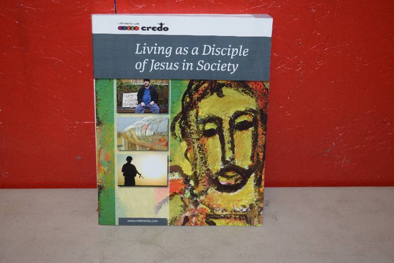 lot 185 image: 20 Copies Living As A Disciple of Jesus in Society