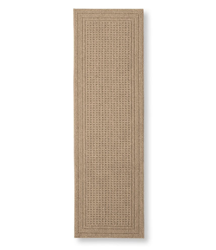 lot 224 image: LL Bean Home Runner Easy Care Waffle Rug