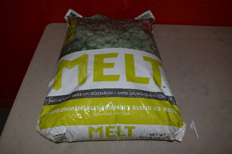 lot 239 image: 50 Pound Bag Melt Ice Melt