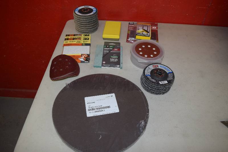 lot 276 image: Sandpaper