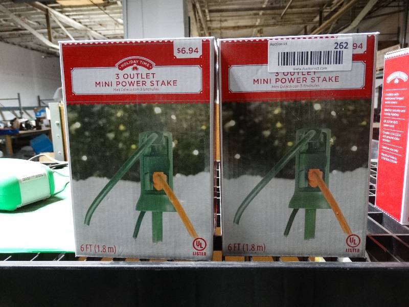 lot 262 image: 2- New in box 3 outlet power stakes