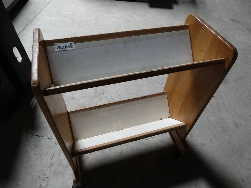 lot 274 image: Oak library book cart on wheels