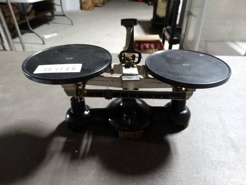 lot 327 image: A.S. Aloe Co laboratory scale