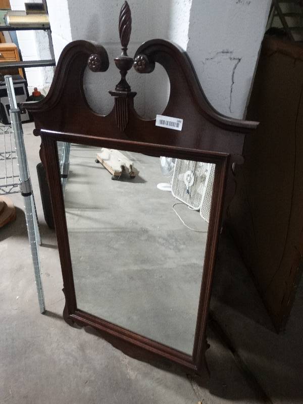 lot 386 image: Wood frame wall mirror
