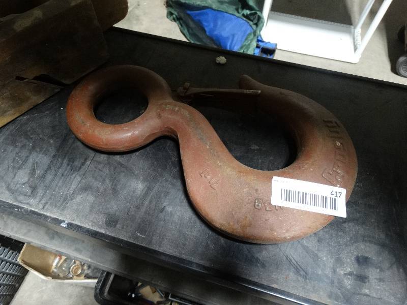 lot 417 image: HUGE Crosly tow hook recovery hook