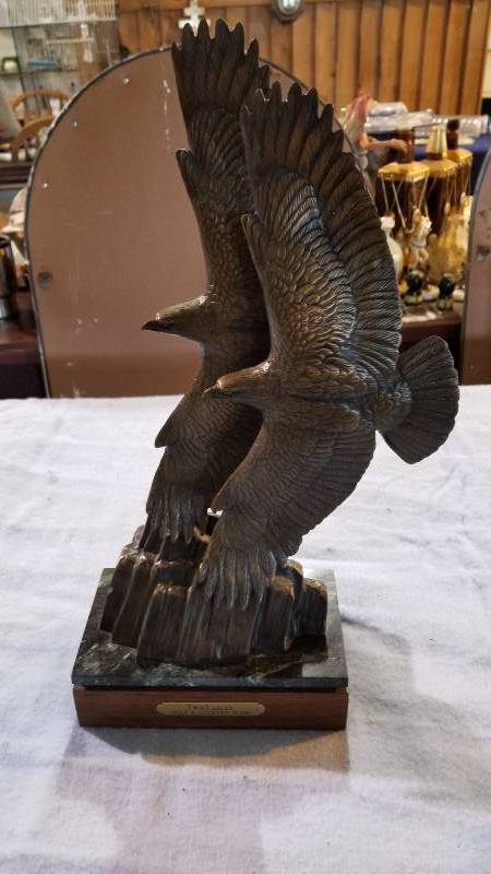 lot 3996 image: Bronze Twin Eagles Golf & Country Club Artist  G. Ballciar 1998 7 of 600