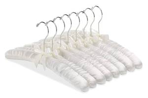 lot 22722 image: Whitmor 8PK Sat Blouse Hanger, 8 Count, Bone