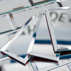 lot 22755 image: Diflart Peel and Stick Mirror Subway Tile, 3 x 6 Inch, Silver, Self Adhesive Mirror Backsplash Tiles for Kitchen Bathroom Wal, Pack of 40 Pcs