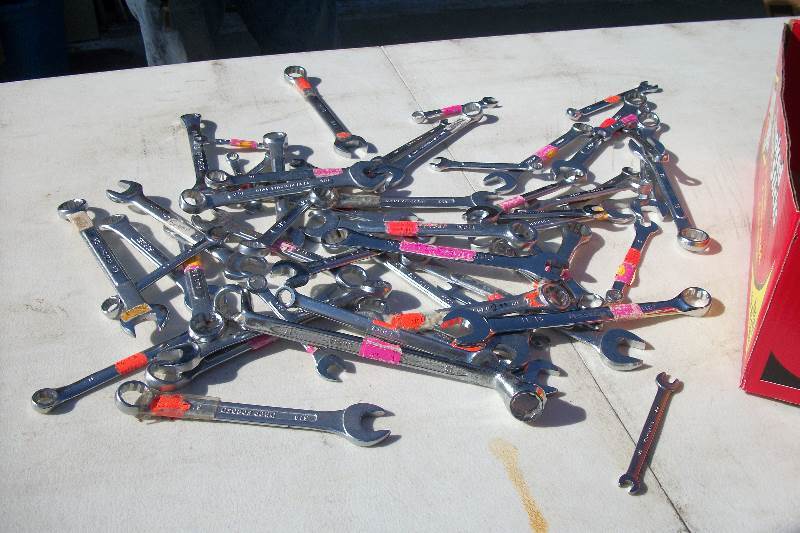 lot 9161 image: large lot of wrenches