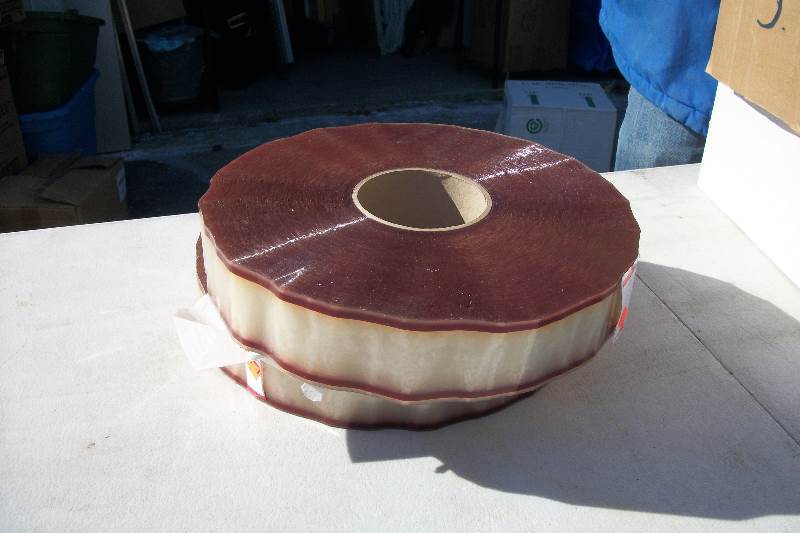 lot 9166 image: 5 rolls clear poly tape
