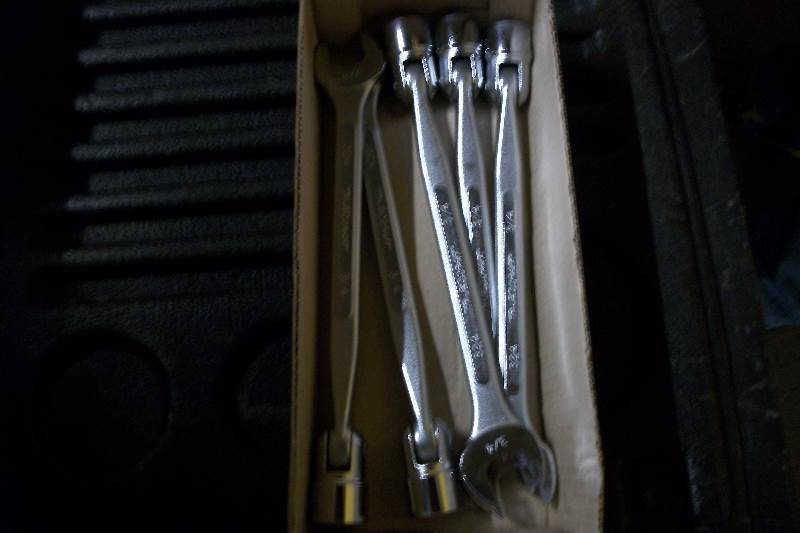 lot 9172 image: lot of 5 34 wrenches