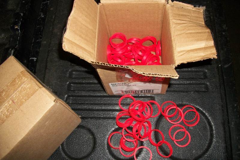 lot 9191 image: 300 red tapered 1 14 rubber washer