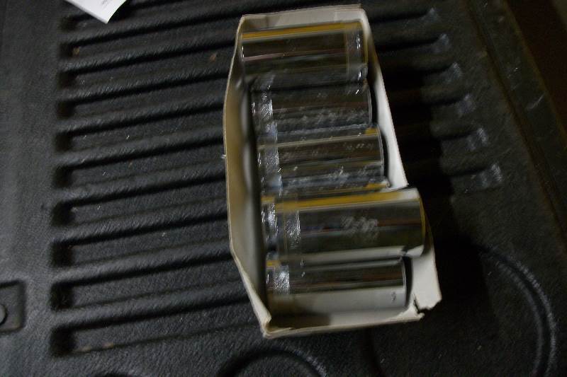 lot 9205 image: lot of 8 12 drive deep 1 14 sockets