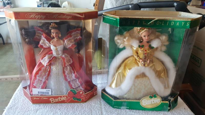 lot 2295 image: Lot of 2 Holiday Barbies in Boxes