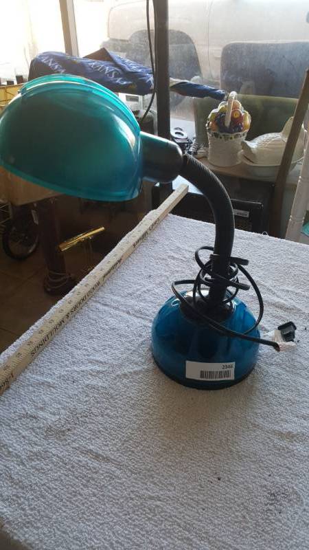 lot 2346 image: Desk Lamp