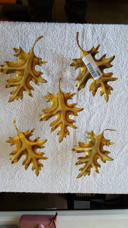 lot 2388 image: GoldBrass Colored Leaves Wall Decor Lot