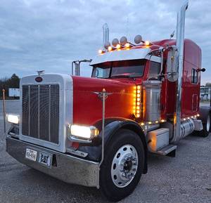 lot 13 image: Retirement Sale 2006 Peterbilt 379 -Pre Def-18 Speed-Cat Engine, Clutch, Air Hoses Replaced 2021-New Hood, Radiator, Steering Gear Box, Pitman Arm & New Dr Side Mirror in 2022-Truck Sat Parked All 2023-2024 Until Oct. See Des. for Blow By Info.