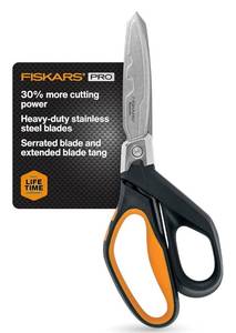 lot 3934 image: Fiskars PowerArc Heavy-Duty Scissors