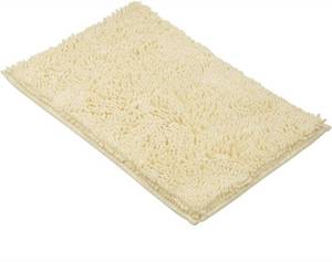 lot 30044 image: Cream Bath Rug, 24x17in