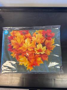 lot 2136 image: Fall leaves heart shirt. Size medium