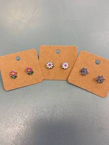 lot 2176 image: Flower earring lot- ready to gift