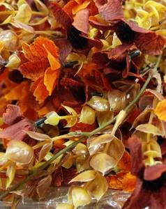 lot 61117 image: Fall Foliage, Artificial Autumn Plants with Red, Orange, Green Flowers