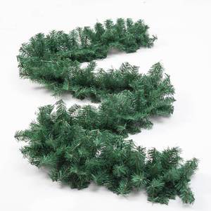 lot 3541 image: Inhoom Vintage Christmas Artificial Plaid Garland Green Pine Branch Bendable Christmas Garland Decorations Decor 9 ft