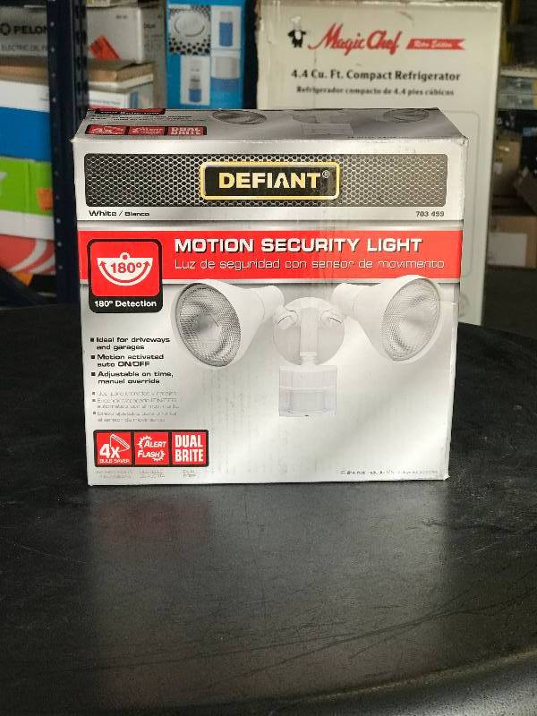 lot 2015 image: Defiant Security light
