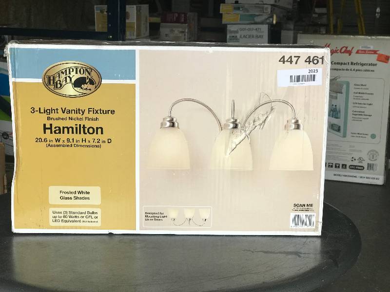 lot 2023 image: Hampton Bay 3 light vainty fixture