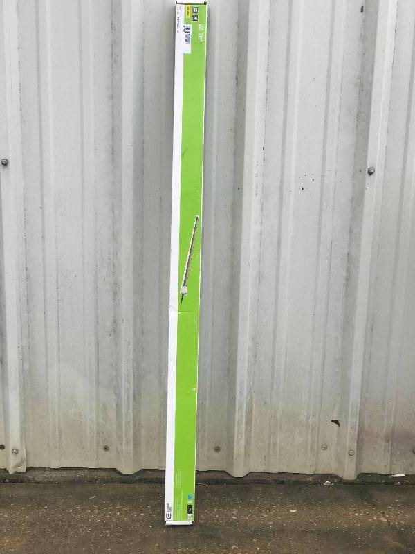 lot 2010 image: Commercial Electric shop light