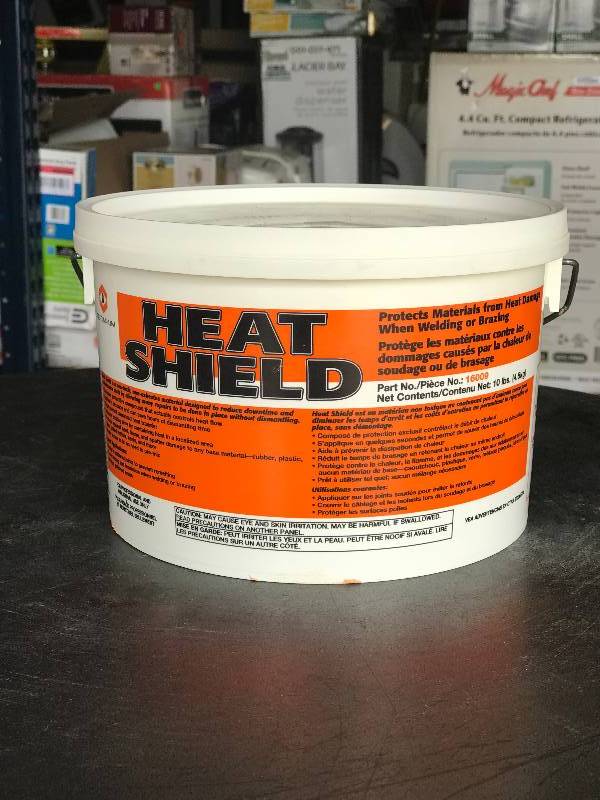 lot 2026 image: Attention welders Heat Shield 10 pound pail