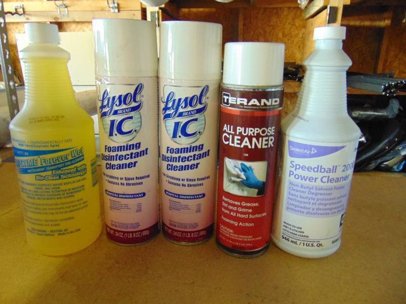 lot 7068 image: (5) ct. mixed lot cleaners, assorted styles and uses
