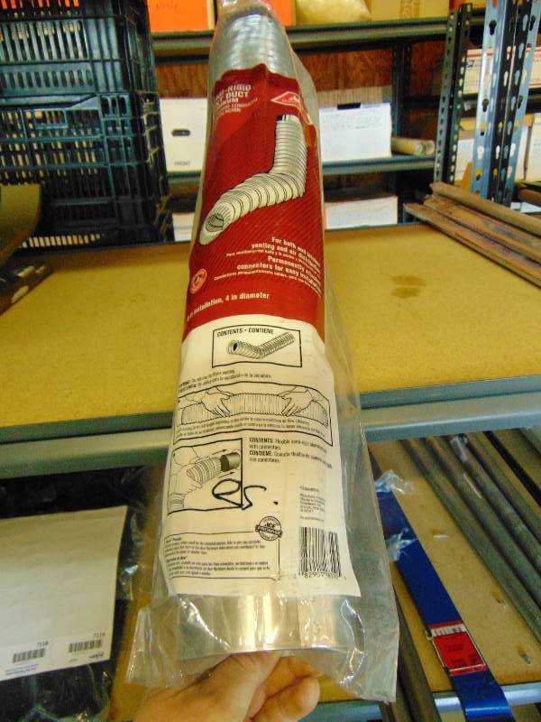 lot 7118 image: Ace semi-rigid vent duct, 8 x 4 diameter