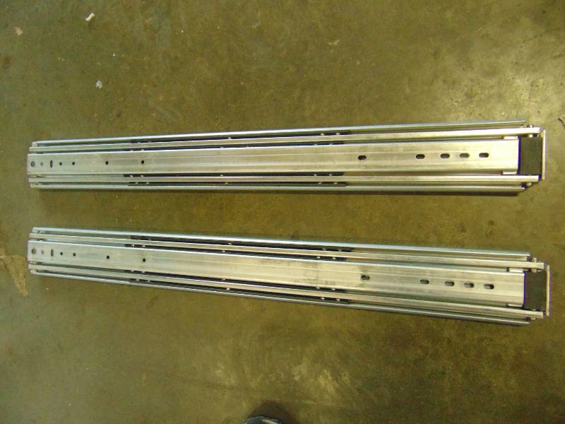 lot 7144 image: (1) pair HETTICH drawer slides, 0618 (81--09), 28 closed (56 fully extended)