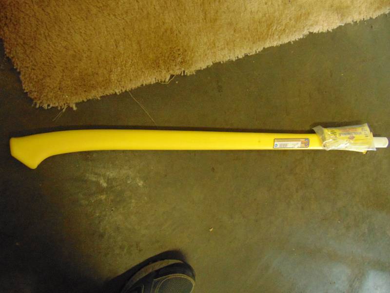 lot 7163 image: Council Tool Fiberglass ax handle w adhesive
