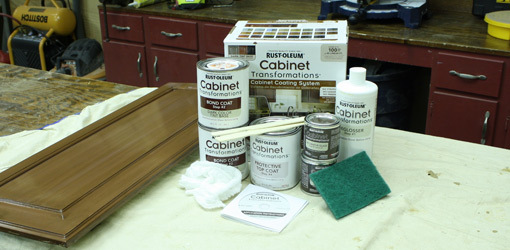 lot 7140 image: Rustoleum Cabinet transformations, white