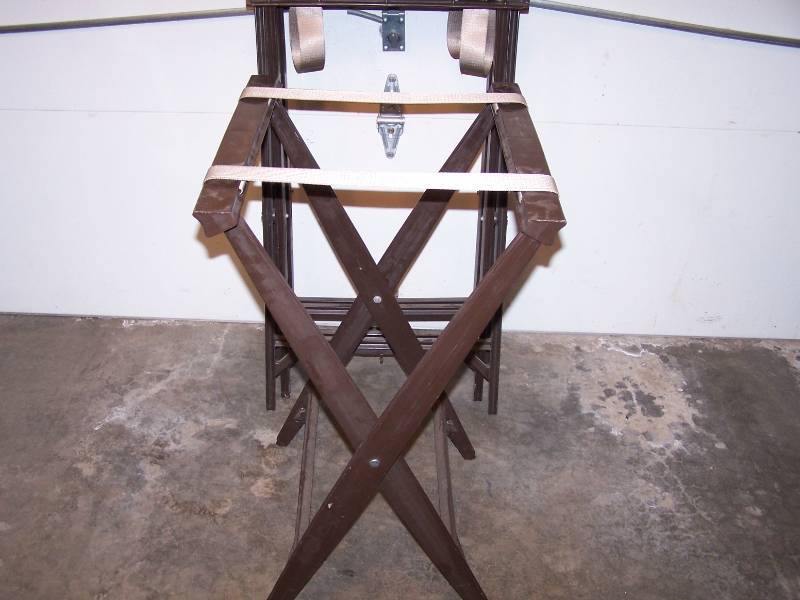 lot 3208 image: 3 Tray Holders