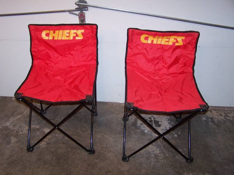 lot 3215 image: Chiefs Chairs