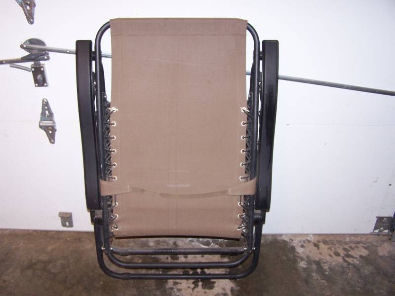 lot 3216 image: camping Recliner
