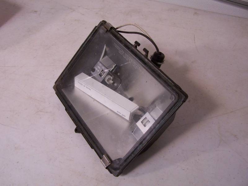 lot 3221 image: Out Door Light