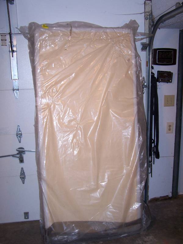 lot 3237 image: Box Spring