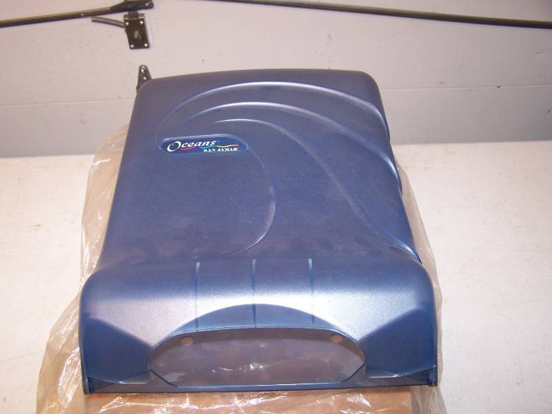 lot 3203C image: Towel Dispenser
