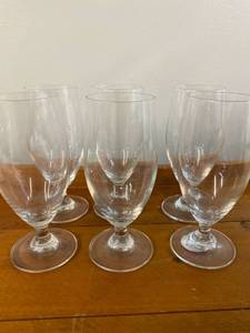 lot 1867 image: 6 short stemmed glasses