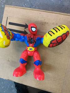 lot 1899 image: Mighty Kapow Spider-Man. Makes action noises