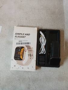 lot 6488 image: Simple And Elegant Smart Watch